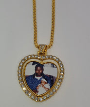 Load image into Gallery viewer, Heart Shaped Swivel Necklace